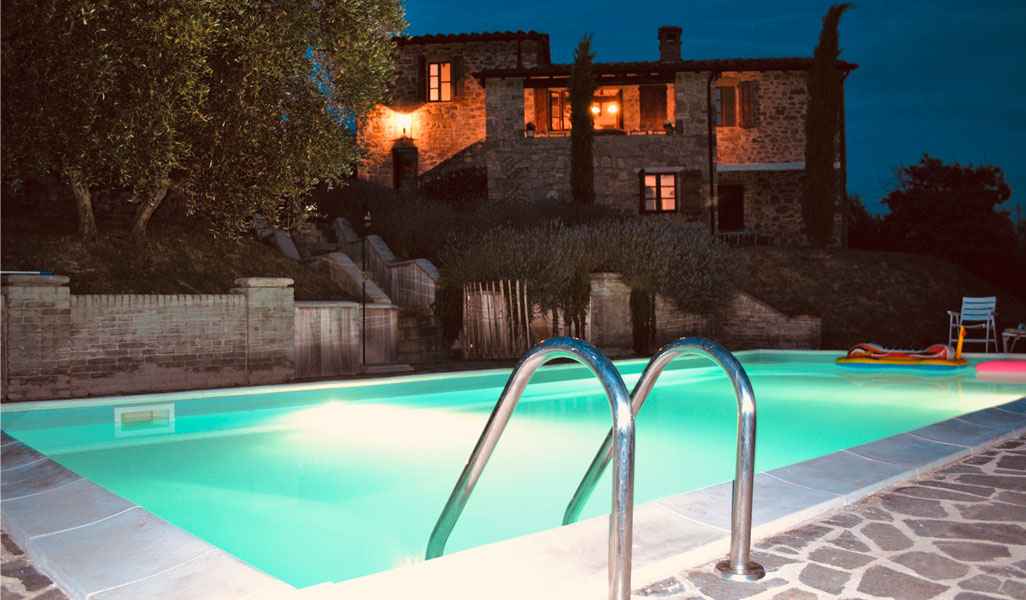 Landhuis italie -Toscanie -Umbria met prive zwembad - omheinde olijfgaard
